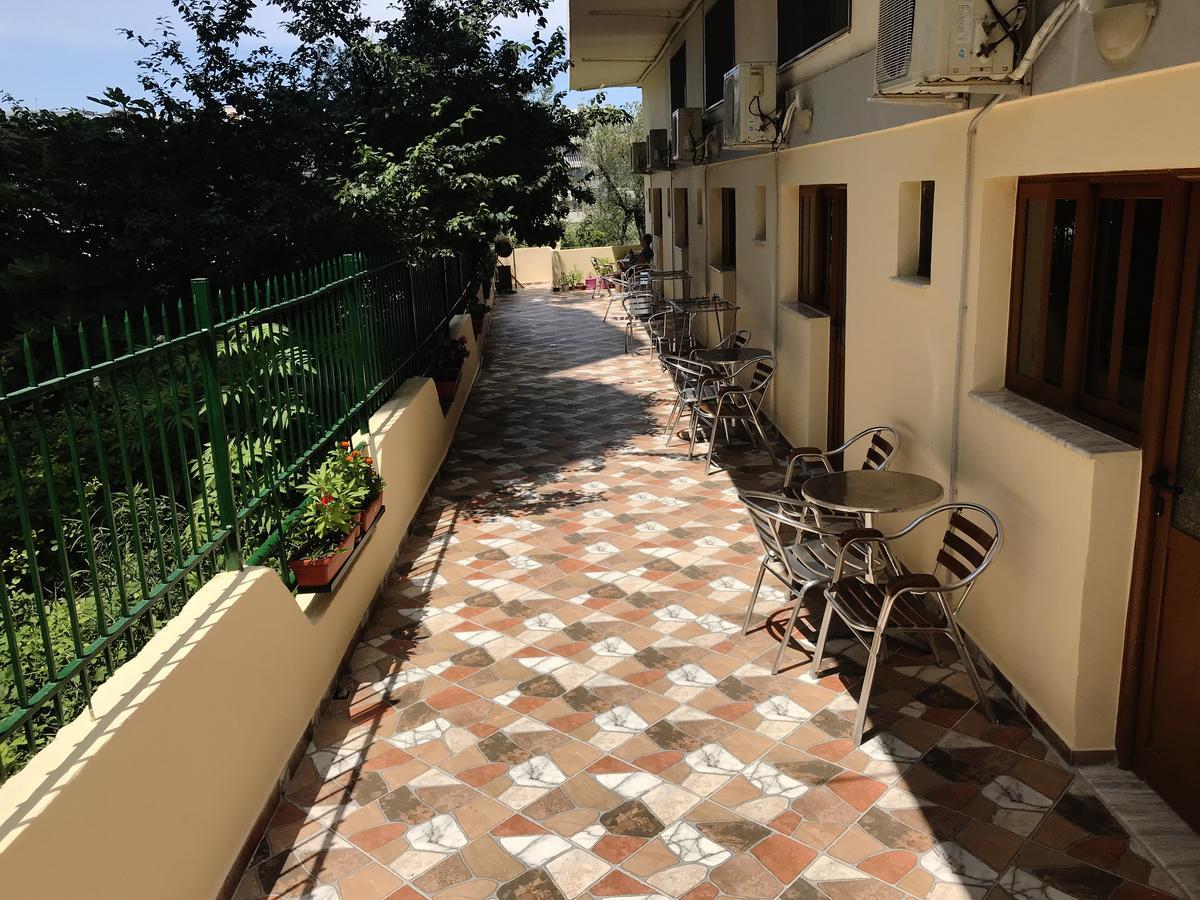 Flutura Apartments Vlore Exterior photo